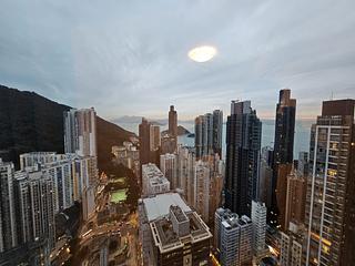 Kennedy Town - University Heights Block 1 07