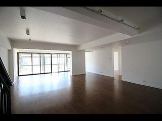 Mid Levels Central - Kenne Mansion 06