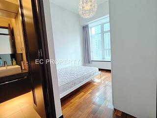 Wan Chai - J Residence 06