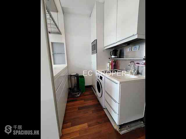 Wan Chai - J Residence 06