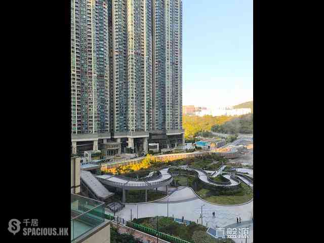 Lohas Park - Lohas Park Phase 11D Villa Garda III Block 3A 01