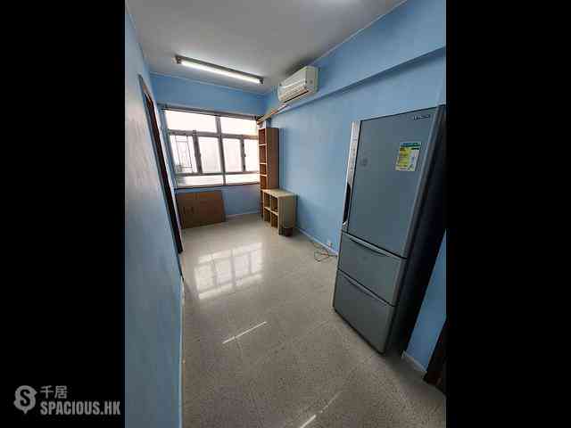 Sai Ying Pun - Tak Ming Lau 02