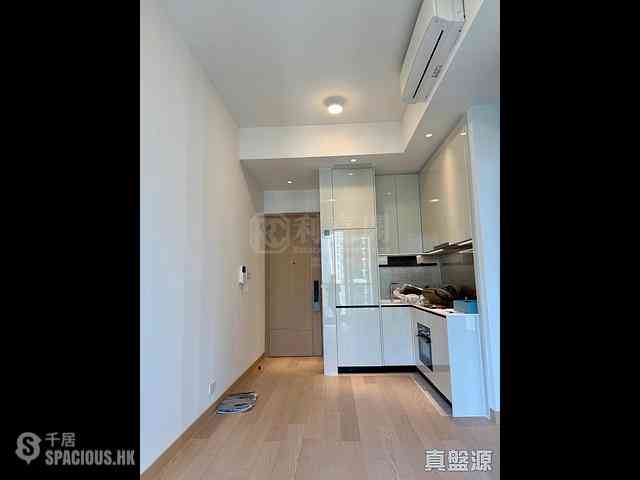 Lohas Park - Lohas Park Phase 12A Seasons Place Tower 3A 05