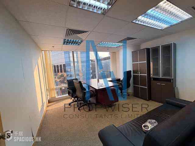 Wan Chai - Convention Plaza Office Tower 15