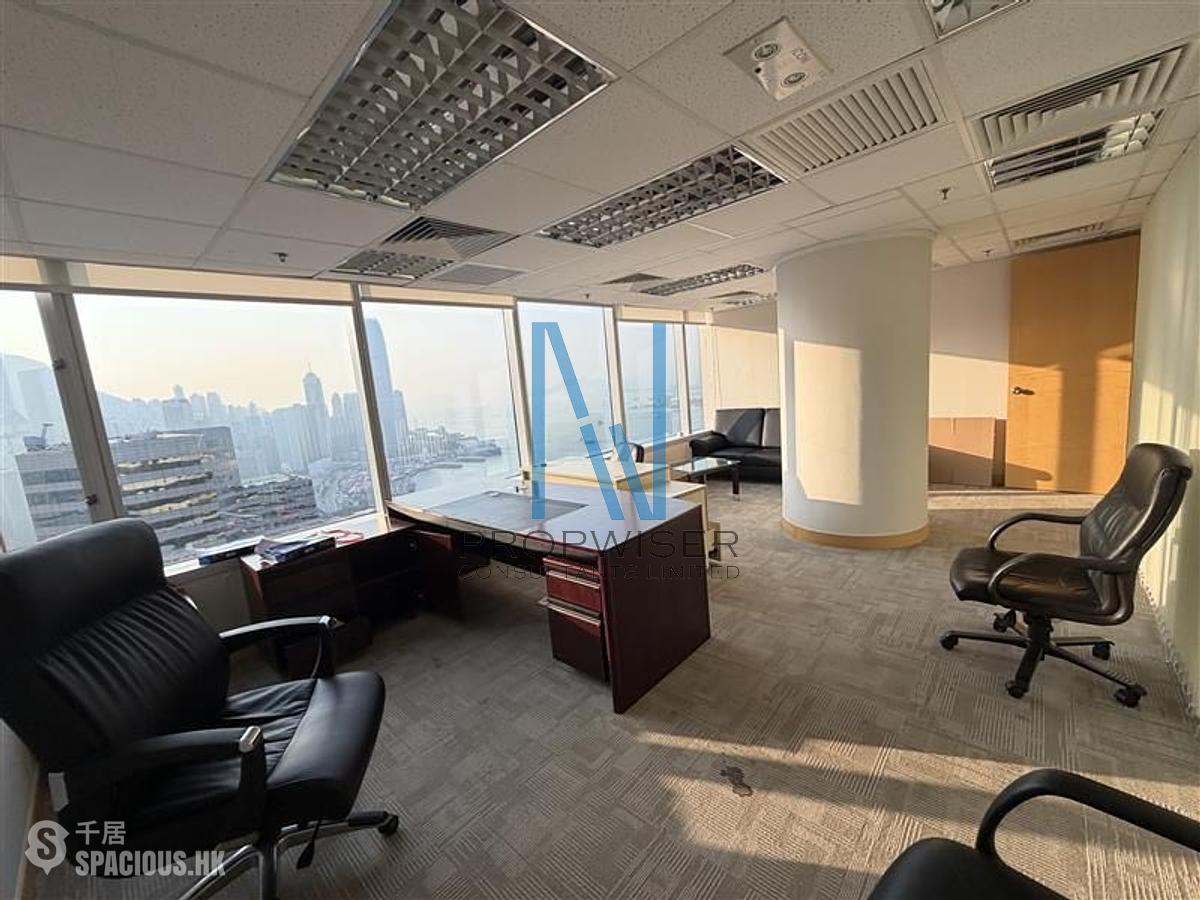 Wan Chai - Convention Plaza Office Tower 01
