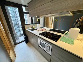 Tung Chung - The Visionary Tower 3 12