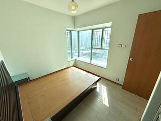 Tung Chung - Seaview Crescent Block 1 08