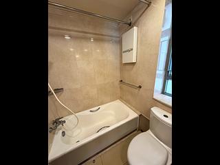 Tung Chung - Seaview Crescent Block 1 09