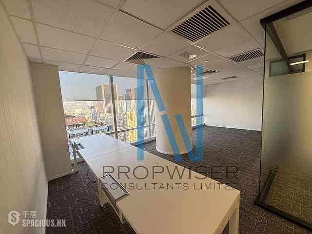 Wan Chai - Convention Plaza Office Tower 05