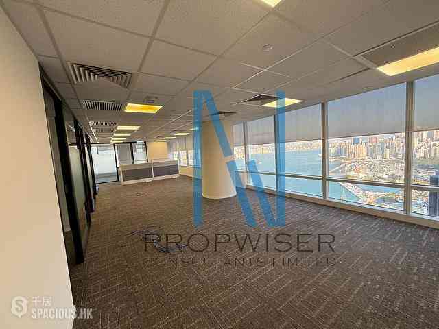 Wan Chai - Convention Plaza Office Tower 01