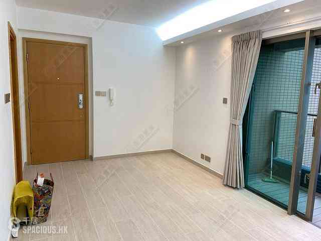Tai Kok Tsui - Harbour Green Tower 5 04