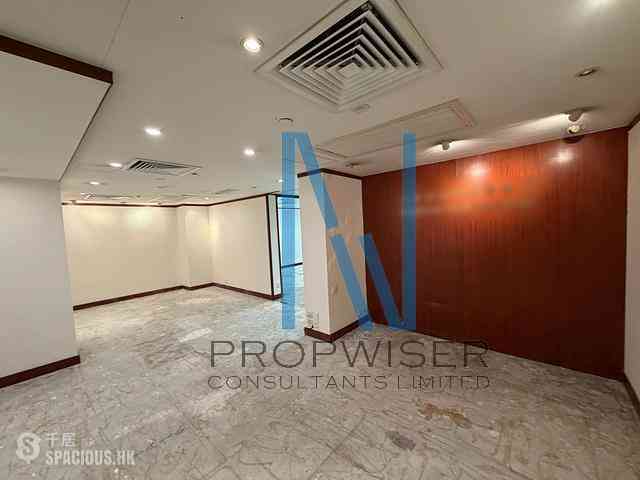 Central - Beautiful Group Tower 01