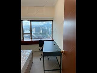 West Kowloon - Sorrento 04
