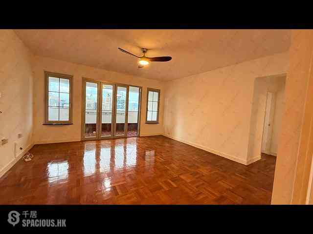 Mid Levels Central - Wing Hong Mansion 03