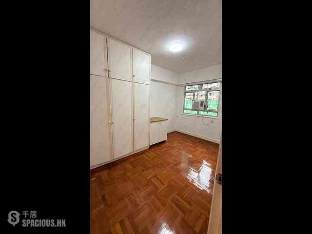 Mid Levels Central - Wing Hong Mansion 09