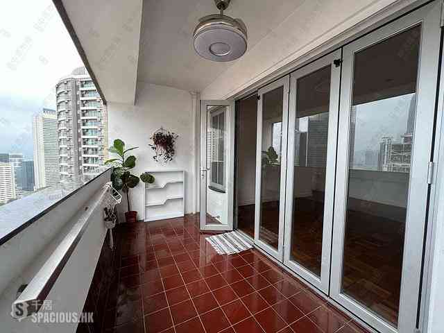 Mid Levels Central - Wing Hong Mansion 15