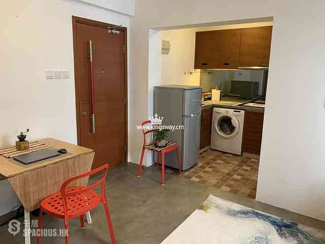 Central - 16-18, Kau U Fong 02