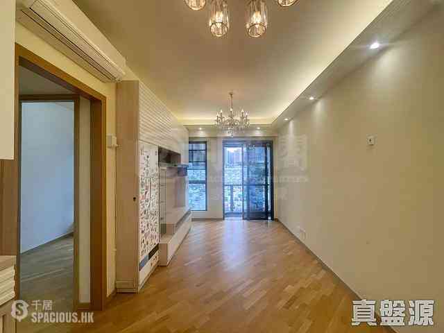 Tseung Kwan O - Alto Residences Block 8 05