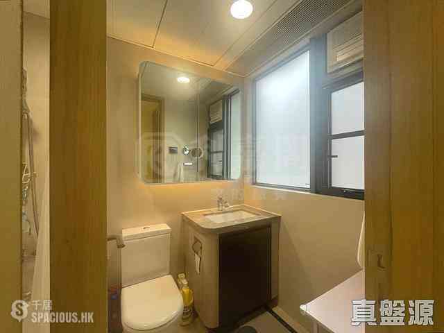 Tseung Kwan O - Alto Residences Block 8 06