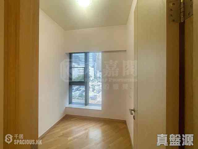 Tseung Kwan O - Alto Residences Block 8 07