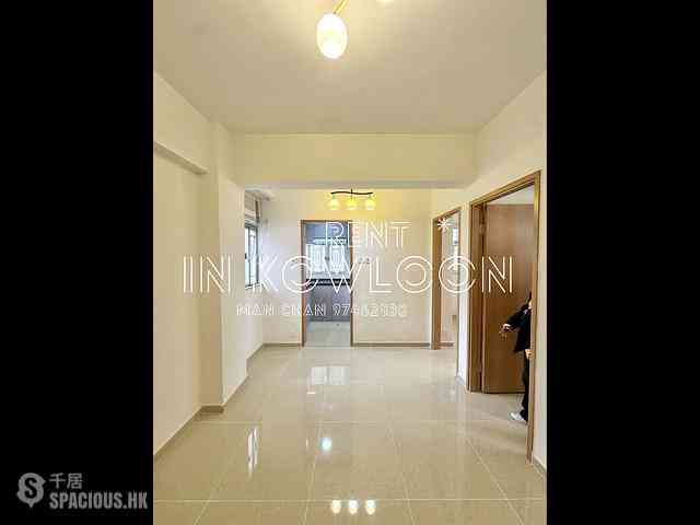 Prince Edward - Kam Fat Building 02