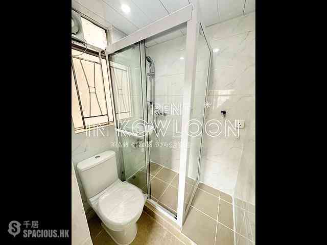 Prince Edward - Kam Fat Building 04