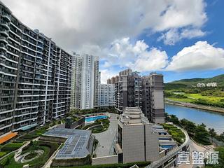 Tseung Kwan O - Monterey Block 8 02