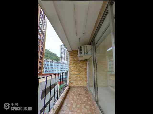 Wan Chai - Phoenix Court Block 1 03