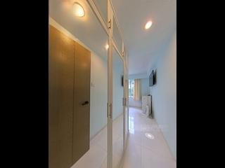 Wan Chai - Phoenix Court Block 1 05