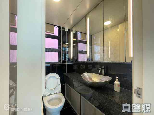 Hang Hau - Nan Fung Plaza Block 6 08