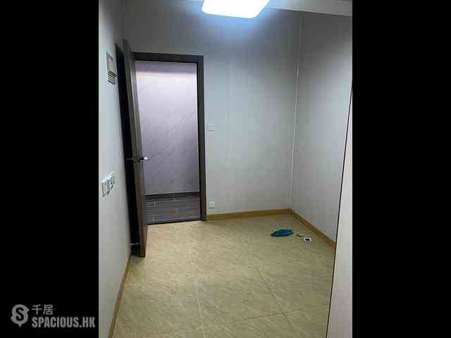 Shau Kei Wan - South China Mansion 05