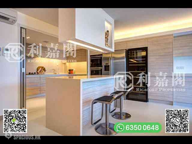 Clear Water Bay - Villa Sandoz 06