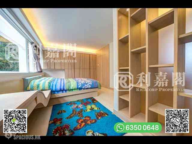 Clear Water Bay - Villa Sandoz 11