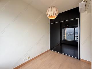 Sai Ying Pun - Island Crest Block 1 04
