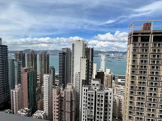 Sai Ying Pun - Island Crest Block 1 07