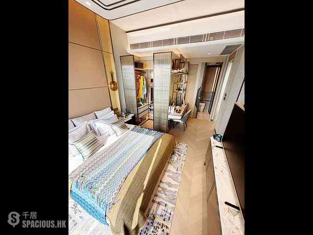 Tuen Mun - The Wave Tower 2 05