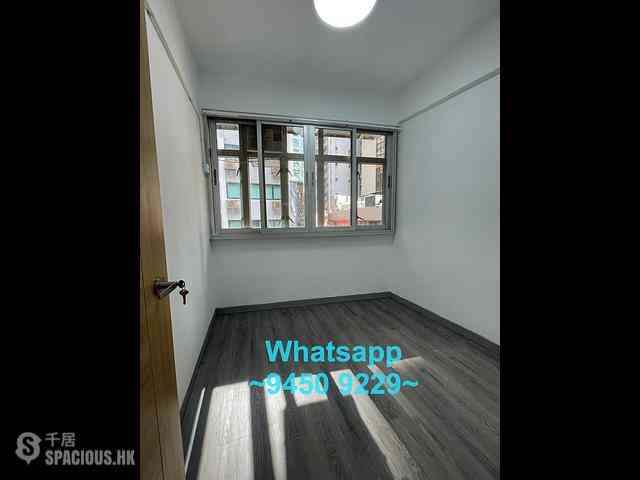 Sheung Wan - 304, Queen's Road Central 07