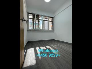 Sheung Wan - 304, Queen's Road Central 08
