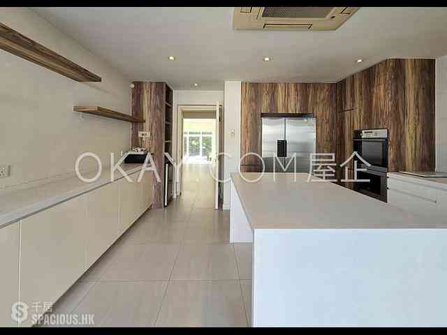 Discovery Bay - Discovery Bay Phase 1 Beach Village Headland Drive 01