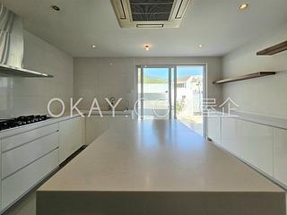 Discovery Bay - Discovery Bay Phase 1 Beach Village Headland Drive 02