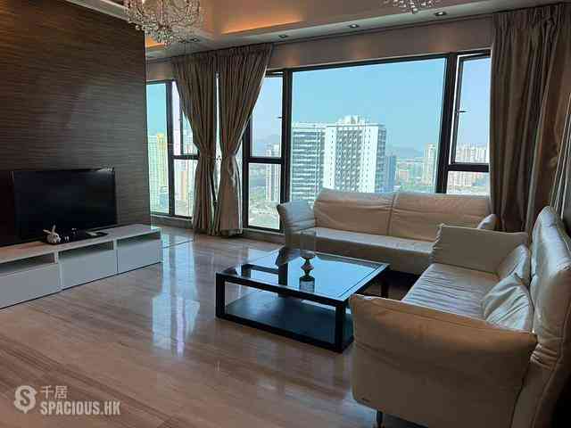Yuen Long - The Brand 25