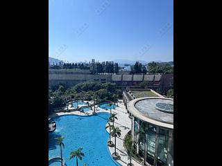 Tai Kok Tsui - Park Avenue 14