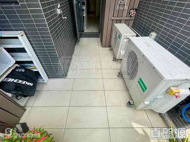 Tseung Kwan O - Alto Residences Block 8 06