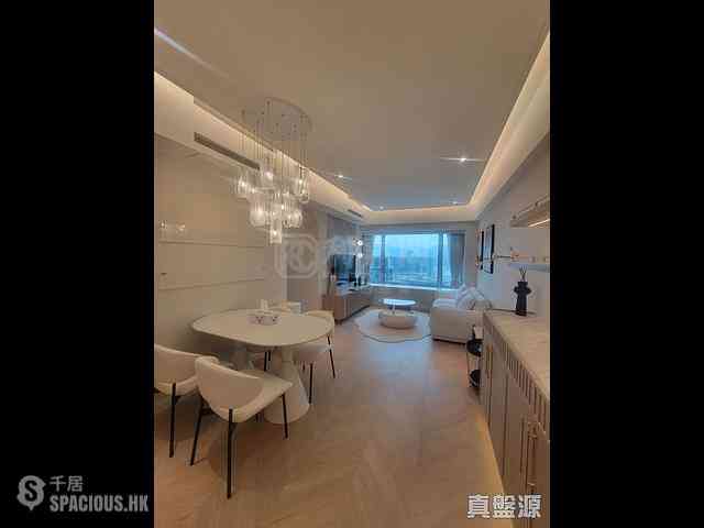 West Kowloon - Sorrento Phase 1 Block 6 02