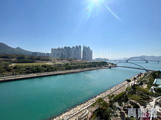 Tseung Kwan O - The Papillons Block 1 04