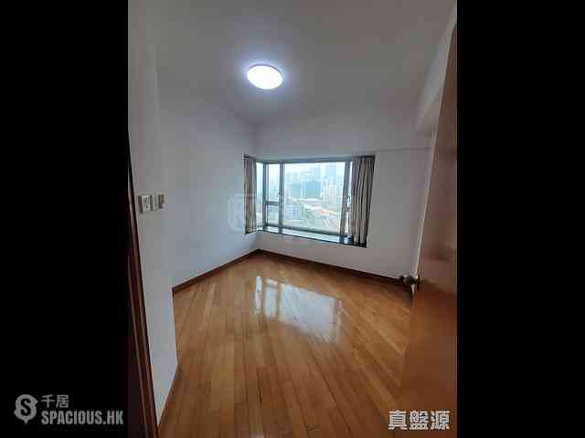 West Kowloon - Sorrento Phase 1 Block 6 09