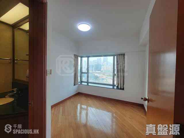West Kowloon - Sorrento Phase 1 Block 6 05