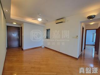 West Kowloon - Sorrento Phase 1 Block 6 03