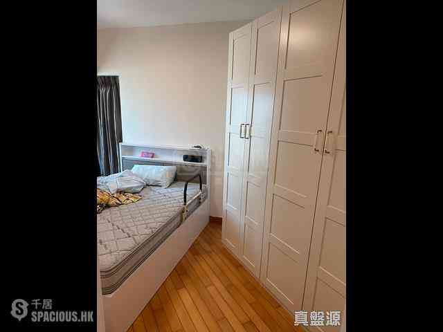 West Kowloon - Sorrento Phase 1 Block 5 06