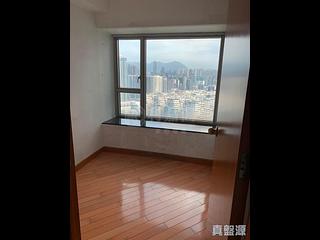 West Kowloon - Sorrento Phase 1 Block 5 04